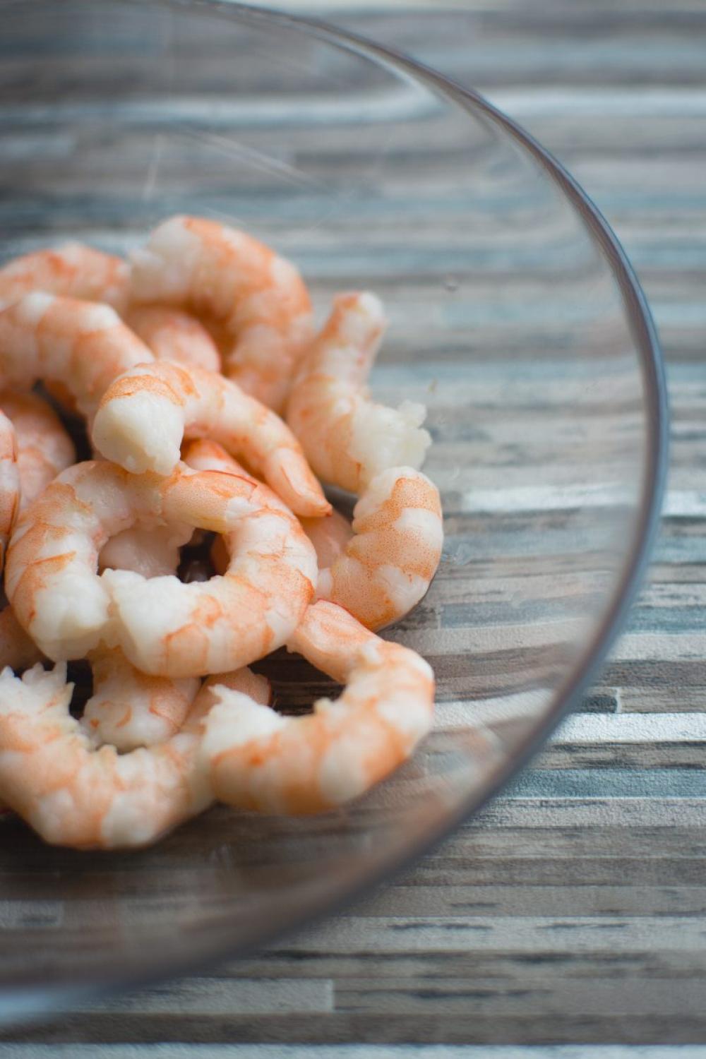 Unfrozen peeled shrimp Unfrozen peeled shrimp