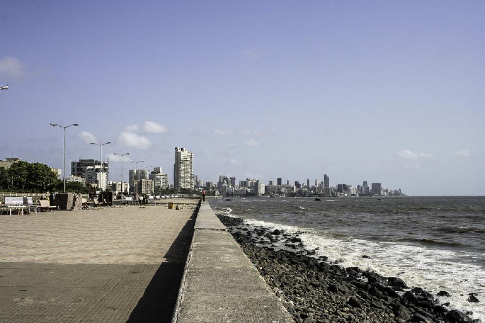 Breach Candy and Nepean Sea Road in Mumbai, India free photo Breach Candy and Nepean Sea Road in Mumbai, India free photo