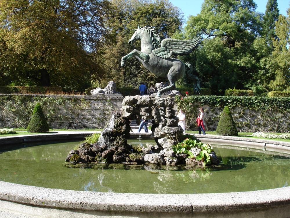 Fountain in Mirabell Gardens in Salzburg, Austria free photo Fountain in Mirabell Gardens in Salzburg, Austria free photo