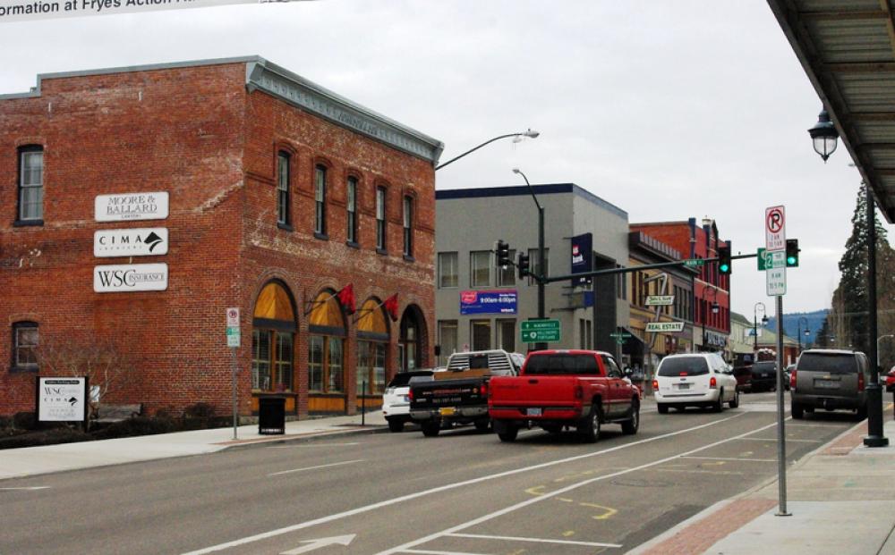Pacific Avenue in downtown Forest Grove, Oregon free photo Pacific Avenue in downtown Forest Grove, Oregon free photo