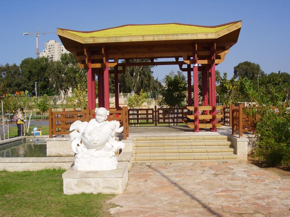 Temple and Pavilion in Tianjin, China free photo Temple and Pavilion in Tianjin, China free photo