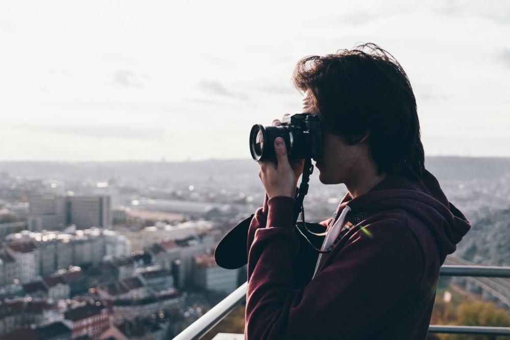 Boy with camera | Image Finder