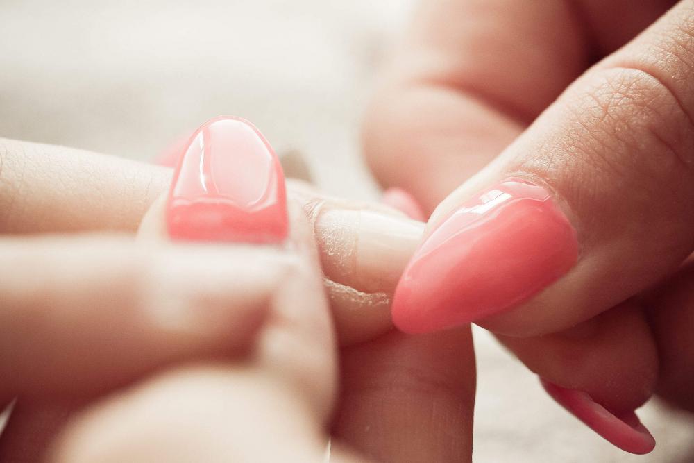 Creating Acrygel Nails Creating Acrygel Nails