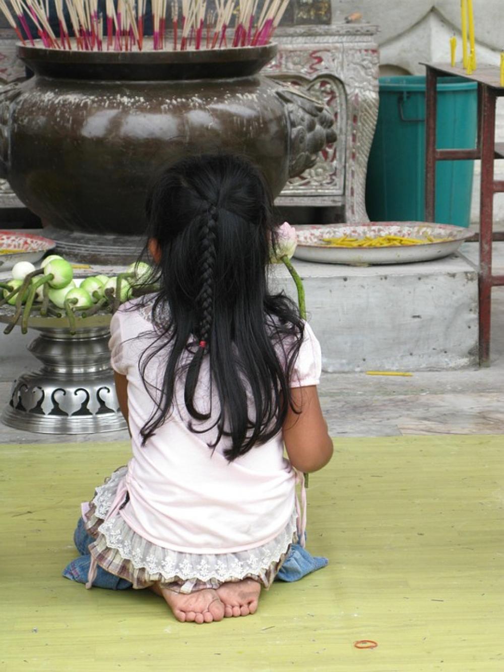 Ayuttaya Girl Temple Ayuttaya Girl Temple