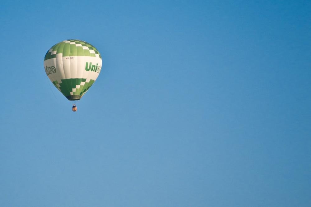 Balloon Drive Flying Sky Hot Air Balloon Colorful Balloon Drive Flying Sky Hot Air Balloon Colorful