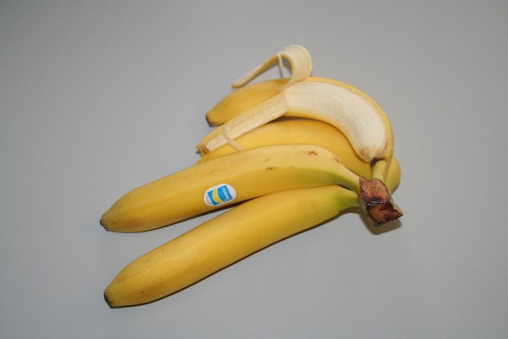 Banana Food Fruit Healthy Vitamins Obstbanane Banana Food Fruit Healthy Vitamins Obstbanane
