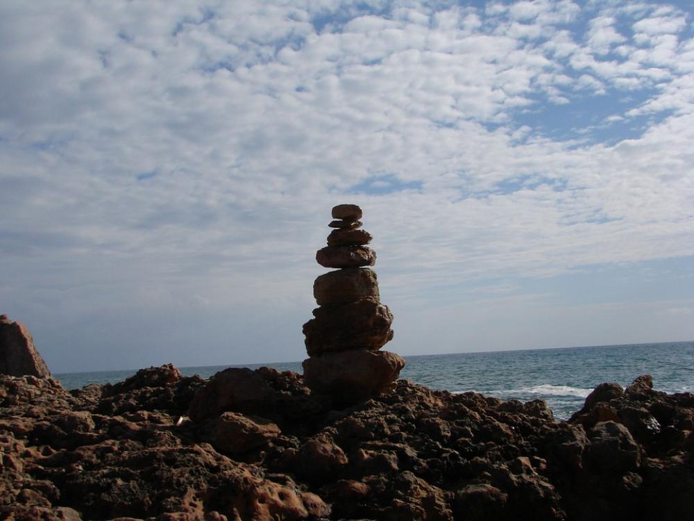Beach Artwork Sea Clouds Horizon Stones Beach Artwork Sea Clouds Horizon Stones