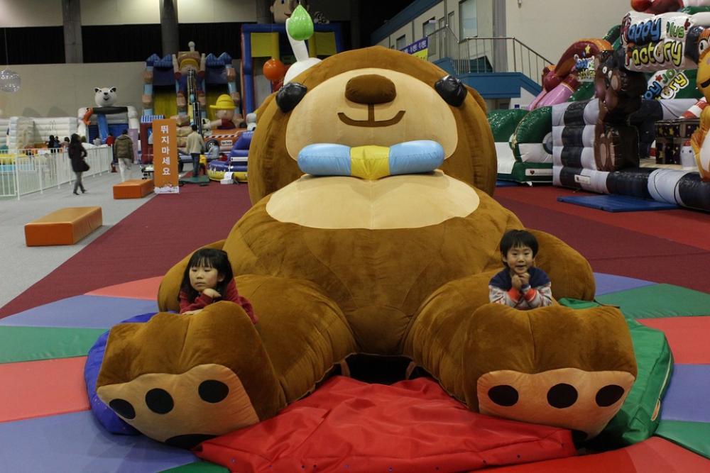 world's largest teddy bear