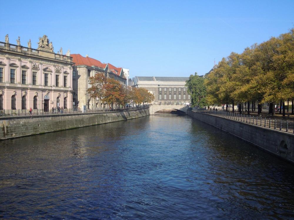Berlin Spree River Palace Bridge Berlin Spree River Palace Bridge