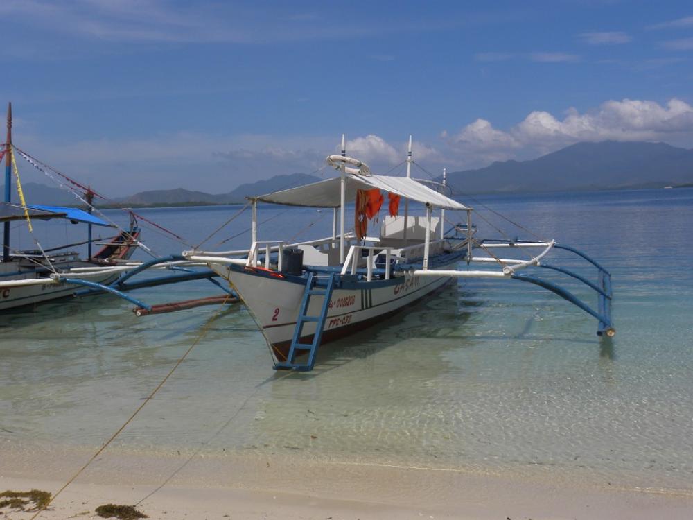 Boat Fishing Boat Shore Beach Water Ocean View Boat Fishing Boat Shore Beach Water Ocean View