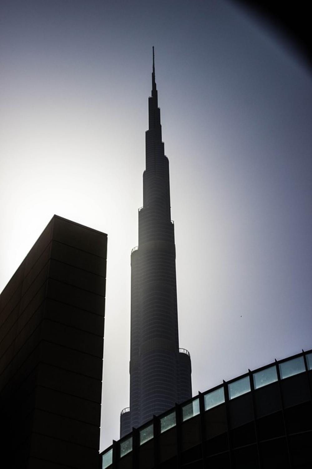 burj-khalifa-the-world-s-tallest-building-dubai-image-finder