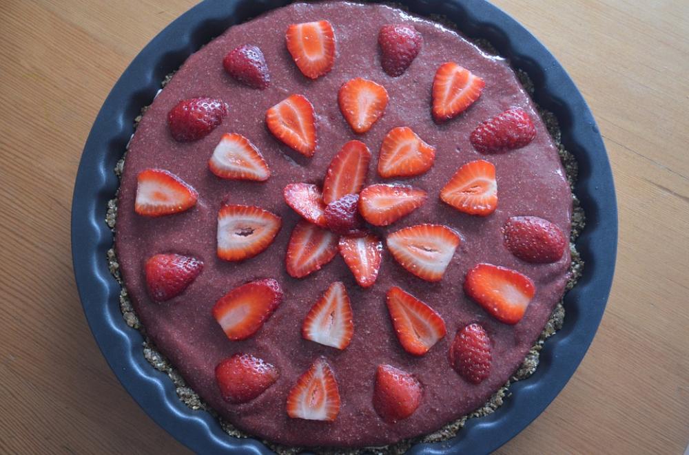 Cake Strawberries Food Vegan Cake Strawberries Food Vegan