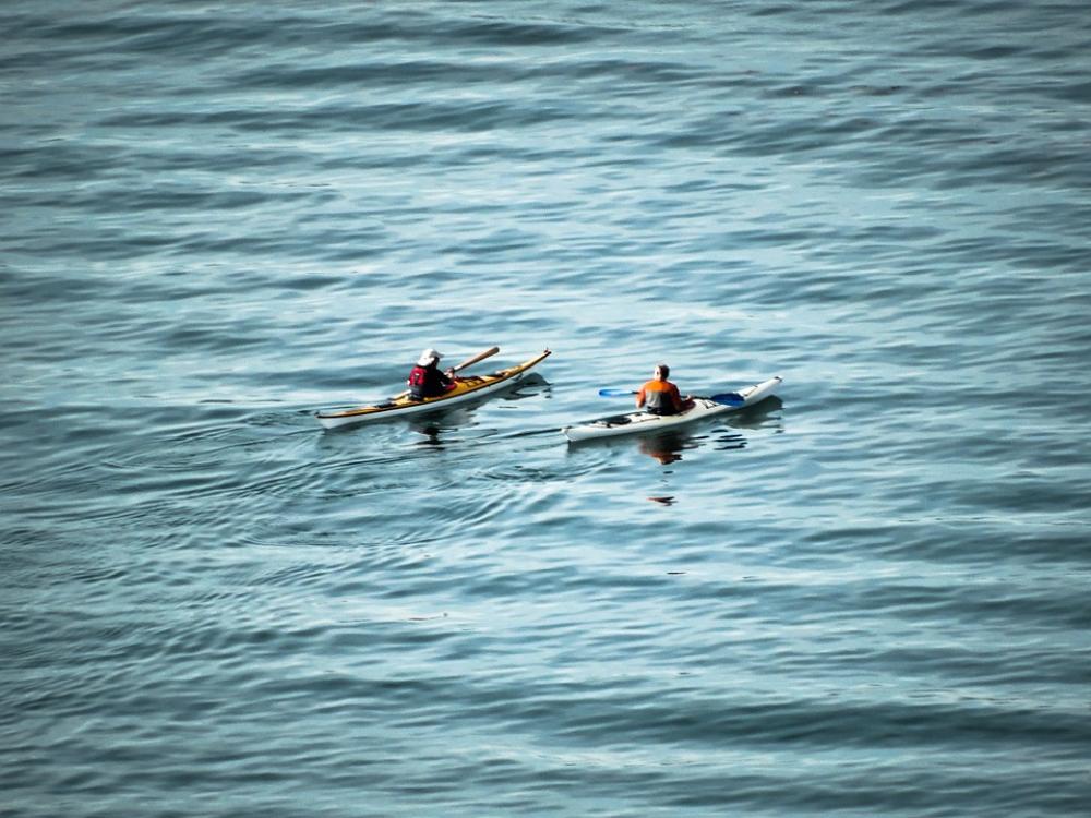 Canoe Couple Sea Rowing Lake Canoe Couple Sea Rowing Lake