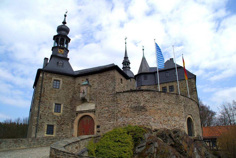 Castle Sky Clouds Historical Landmark Old Flags Castle Sky Clouds Historical Landmark Old Flags