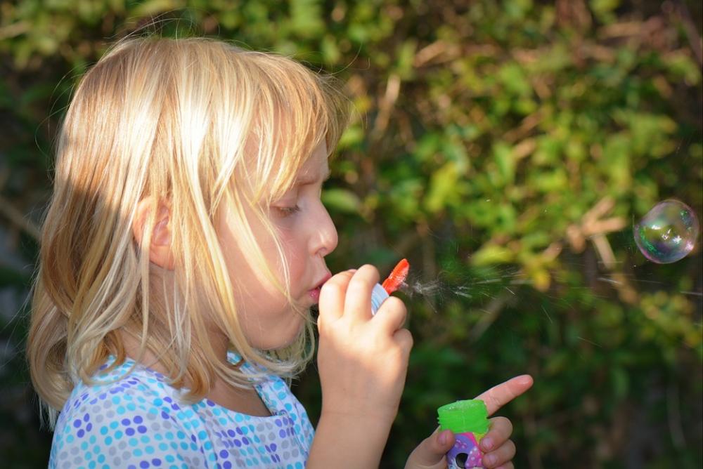 Child Girl Call Bladder Blowing Child Girl Call Bladder Blowing