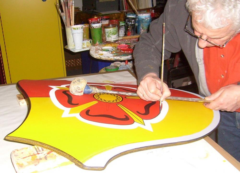Coat Of Arms Of Painting Time Stock Paint Brush Coat Of Arms Of Painting Time Stock Paint Brush