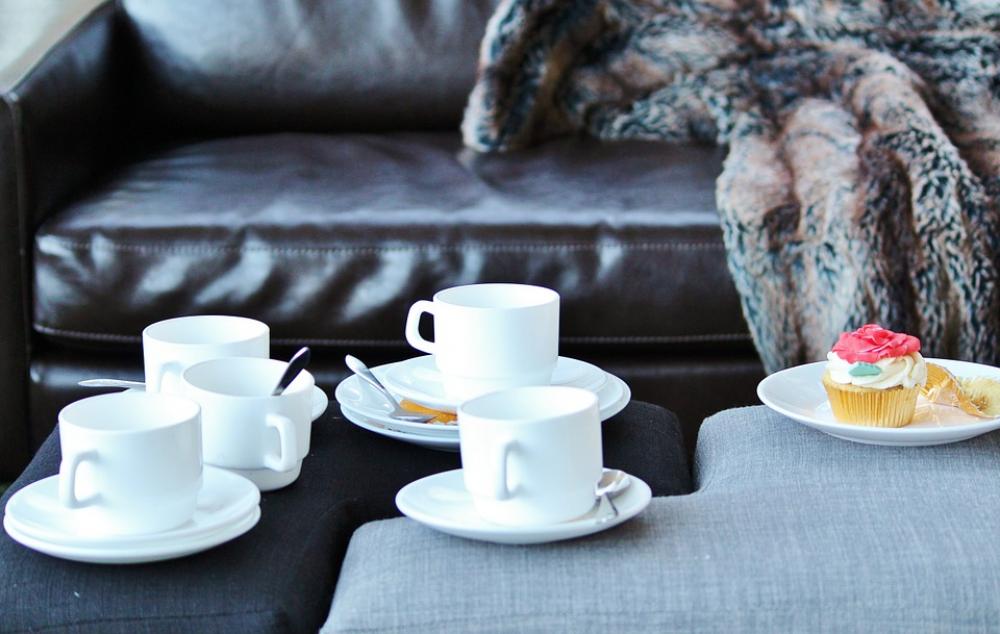 Coffee Cake Sofa Leather Blanket Cozy Coffee Cake Sofa Leather Blanket Cozy