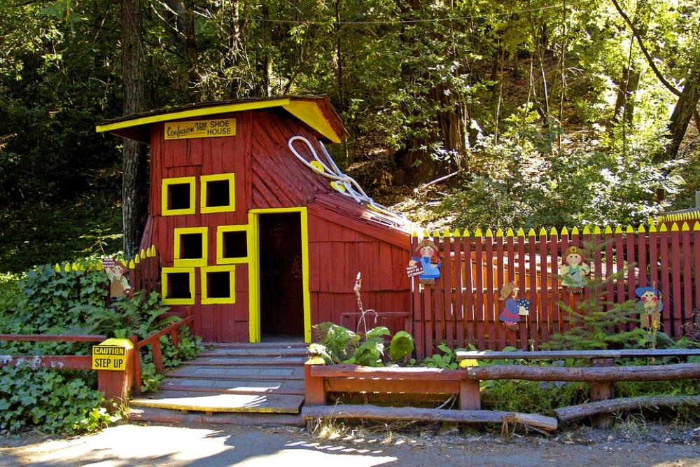 Confusion Hill California Usa Tourist Attraction Confusion Hill California Usa Tourist Attraction