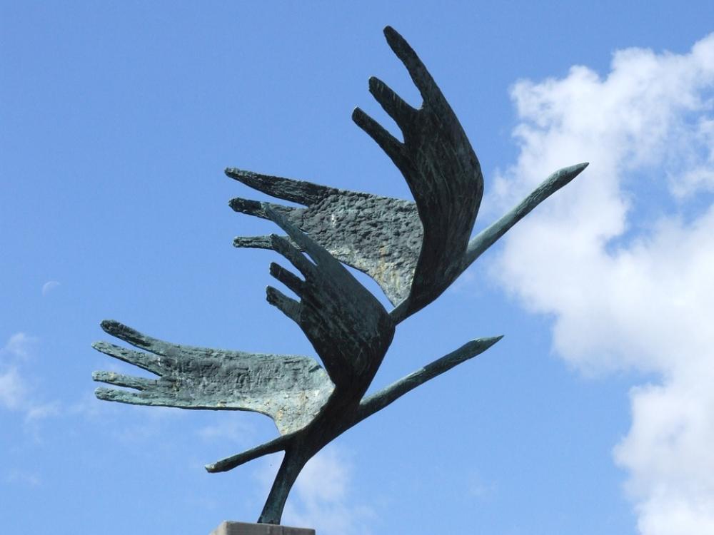 Cranes Bronze Statue Figure Sculpture Sky Cranes Bronze Statue Figure Sculpture Sky