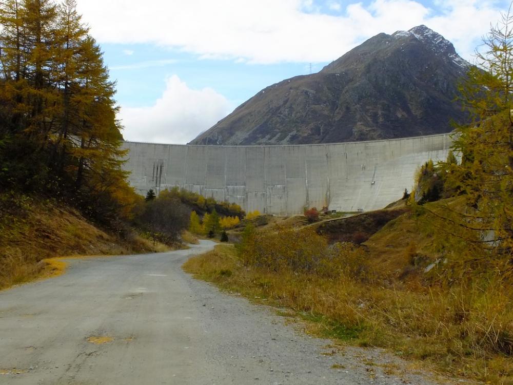 Dam Les Toules Great St Bernard Alpine Autumn Dam Les Toules Great St Bernard Alpine Autumn