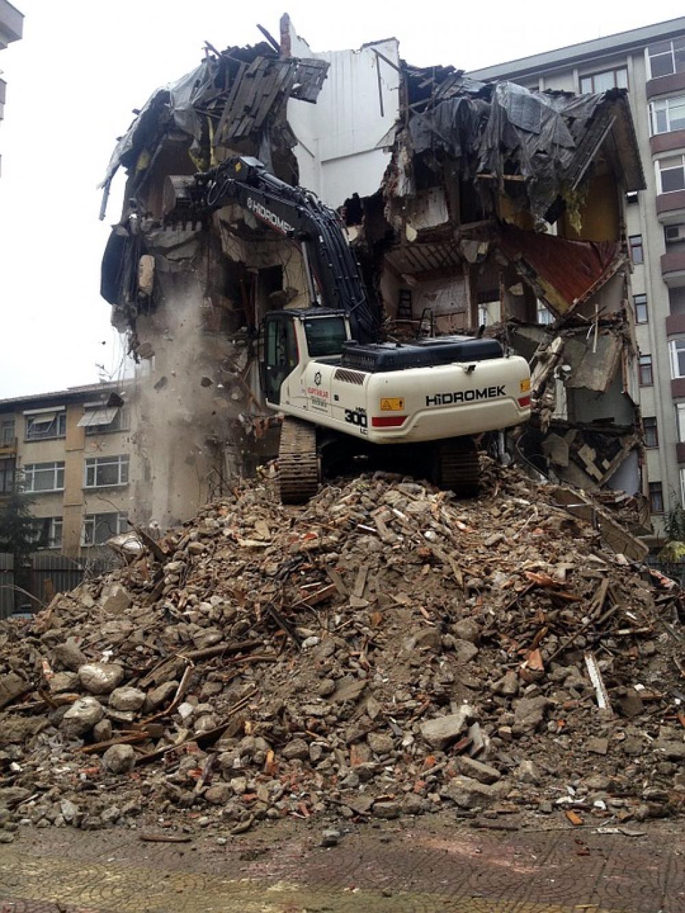 Destruction House Damage Building Crane Machinery Destruction House Damage Building Crane Machinery