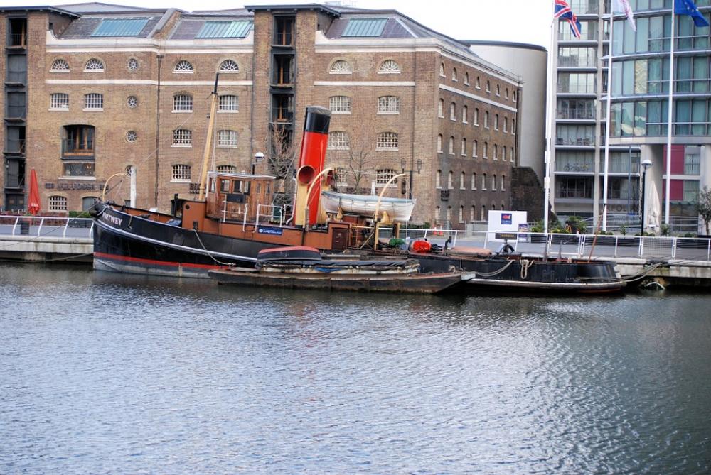 Docklands Canary Wharf London Boat Water Docklands Canary Wharf London Boat Water