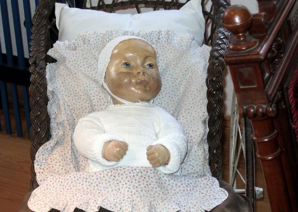 Doll Old Old Toys Dirty Girl Play Doll'S Bed Doll Old Old Toys Dirty Girl Play Doll'S Bed