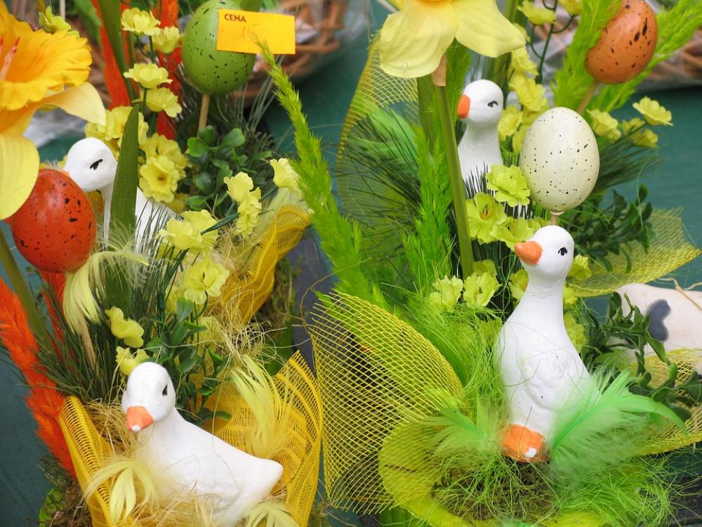 Easter Egg Chicks Easter Egg Easter Theme Easter Egg Chicks Easter Egg Easter Theme