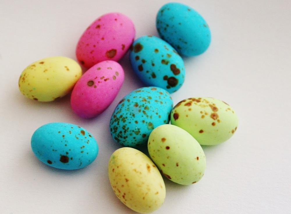 Egg Sweetness Colorful Sugar Eggs Egg Sweetness Colorful Sugar Eggs