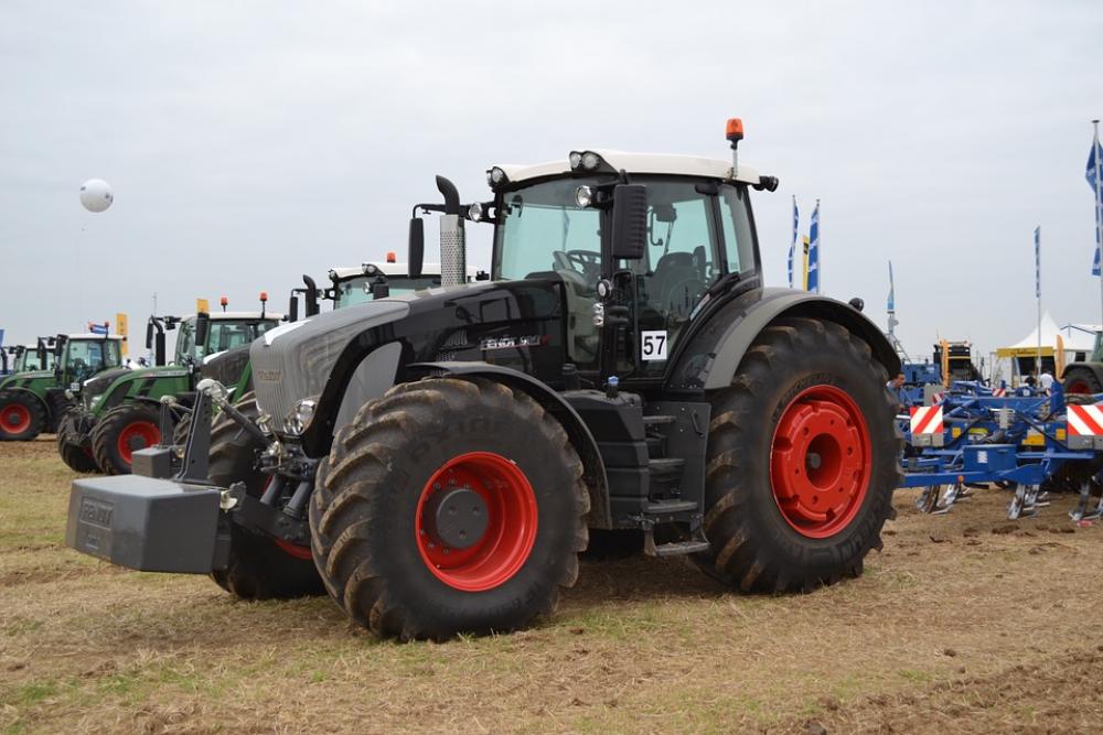 Fendt Tractor Agriculture Fendt Tractor Agriculture