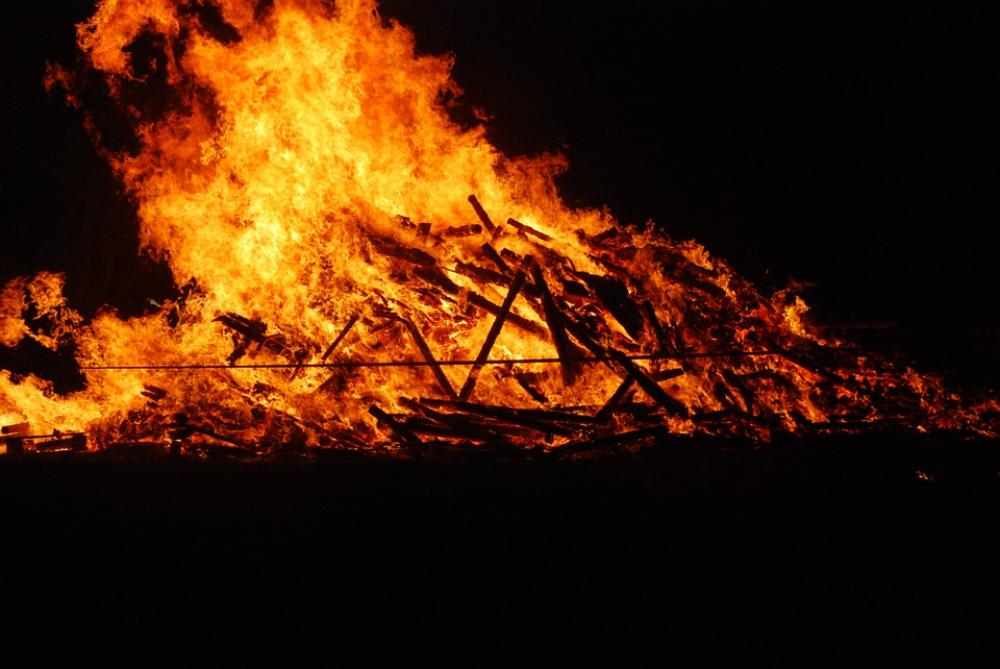 Funeral Pyre Fire May Fire Flame Heat Burn Funeral Pyre Fire May Fire Flame Heat Burn