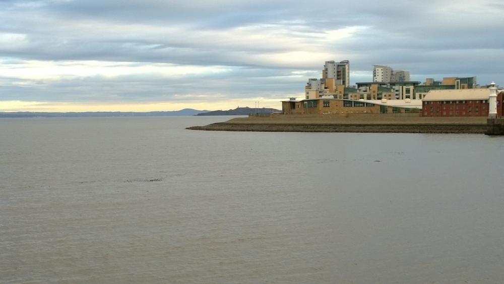 Granton Edinburgh Scotland Sky Clouds Scenic Granton Edinburgh Scotland Sky Clouds Scenic