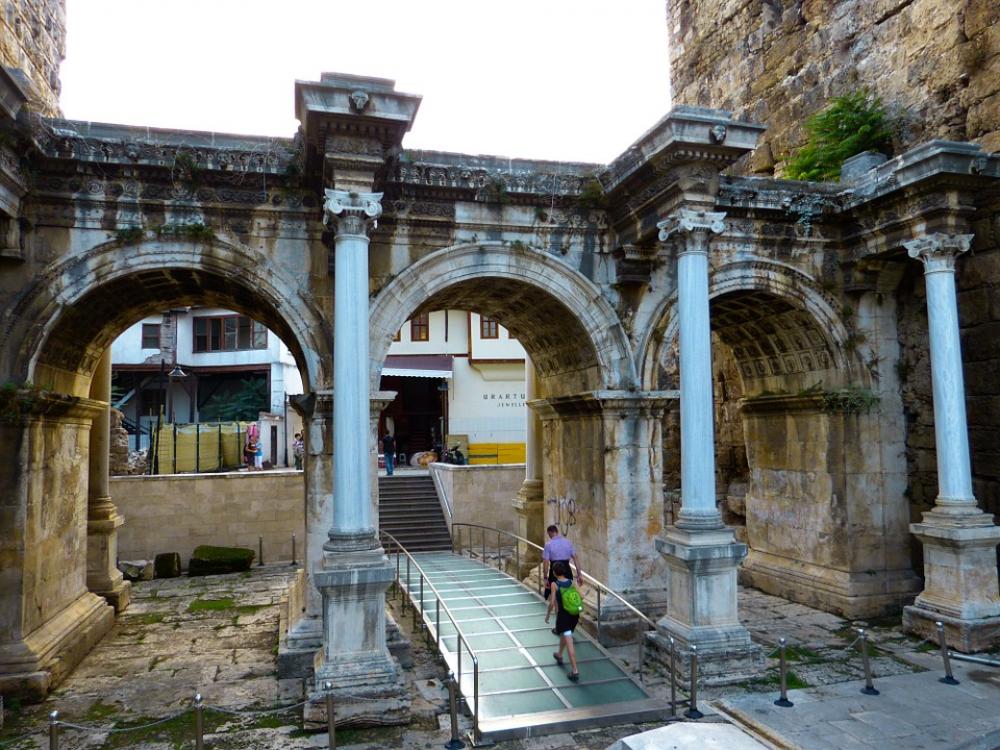 Hadrian'S Gate Antalya Building Turkey Hadrian'S Gate Antalya Building Turkey