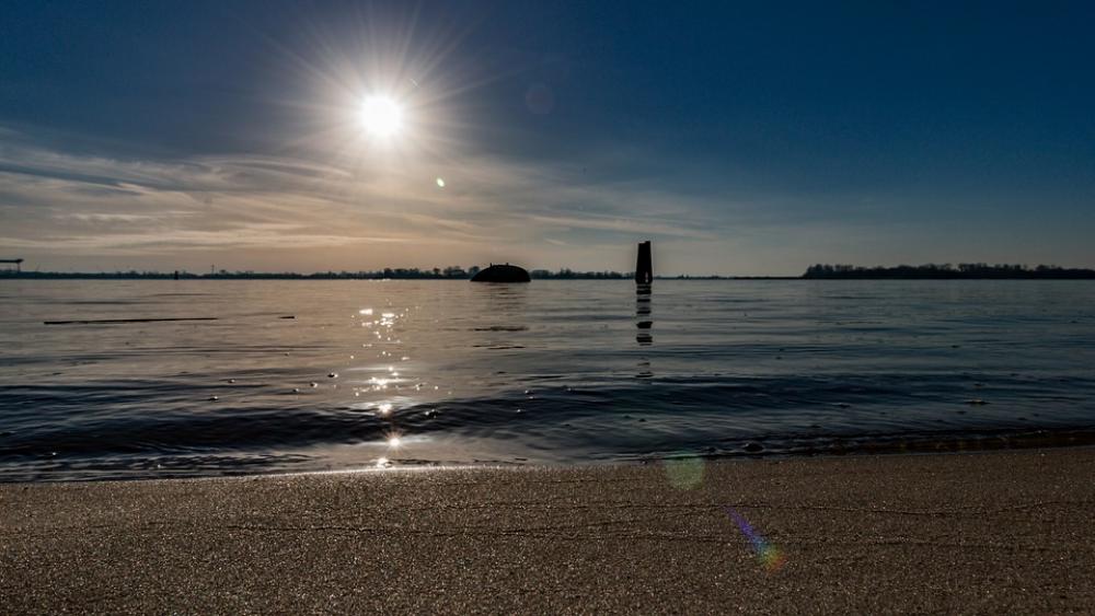 Hamburg Beach Blankenese Elbe Water Port City Sky Hamburg Beach Blankenese Elbe Water Port City Sky