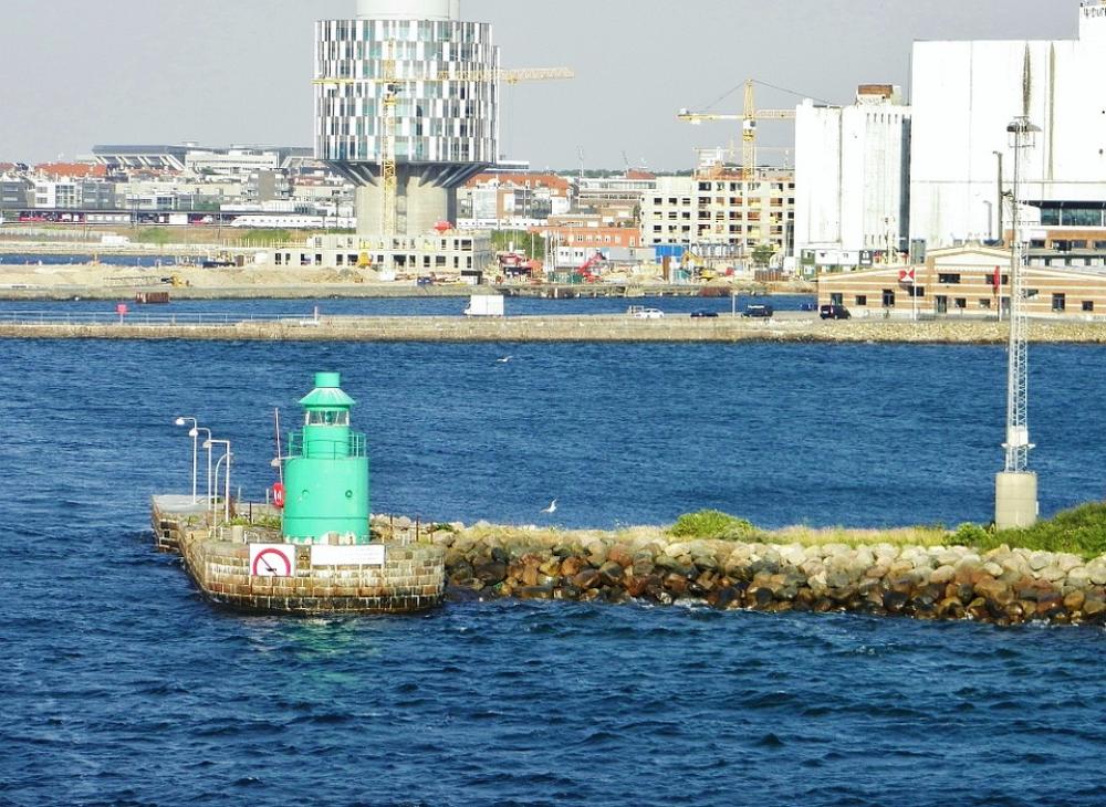 Harbour Entrance Beacon Insdustriehafen Goteborg Harbour Entrance Beacon Insdustriehafen Goteborg