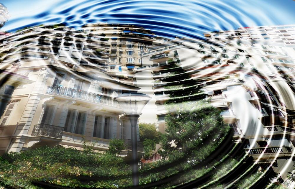 Houses Skyscrapers Mirroring Reflect Water Wave Houses Skyscrapers Mirroring Reflect Water Wave