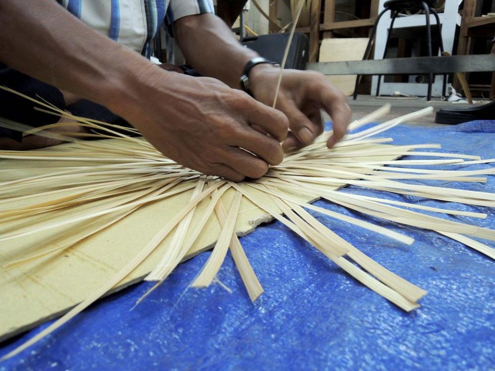 Indonesia Bamboo Craftsman Knit Indonesia Bamboo Craftsman Knit