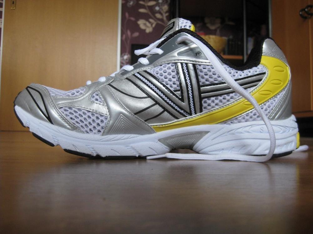 Jogging Shoes Sneakers Shoes Sports Shoes Run Jogging Shoes Sneakers Shoes Sports Shoes Run