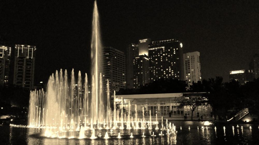 Kuala Lumpur Malaysia Lights Fountain Darkness | Image Finder