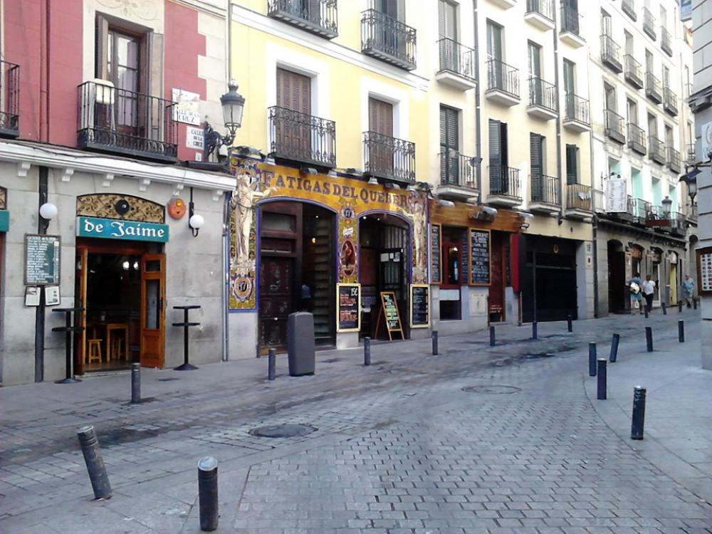 Labors Of Love Street Cruz Madrid Tavern Boozer Labors Of Love Street Cruz Madrid Tavern Boozer