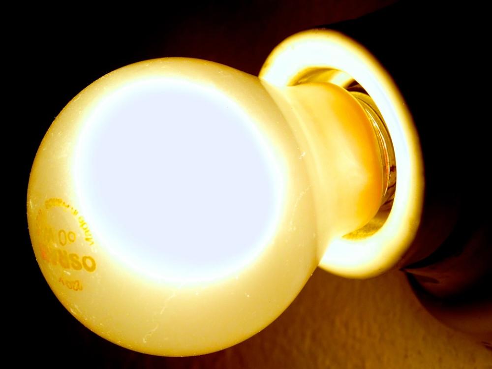 Light Bulb Light Glow Brightness Pear-Constitution Light Bulb Light Glow Brightness Pear-Constitution