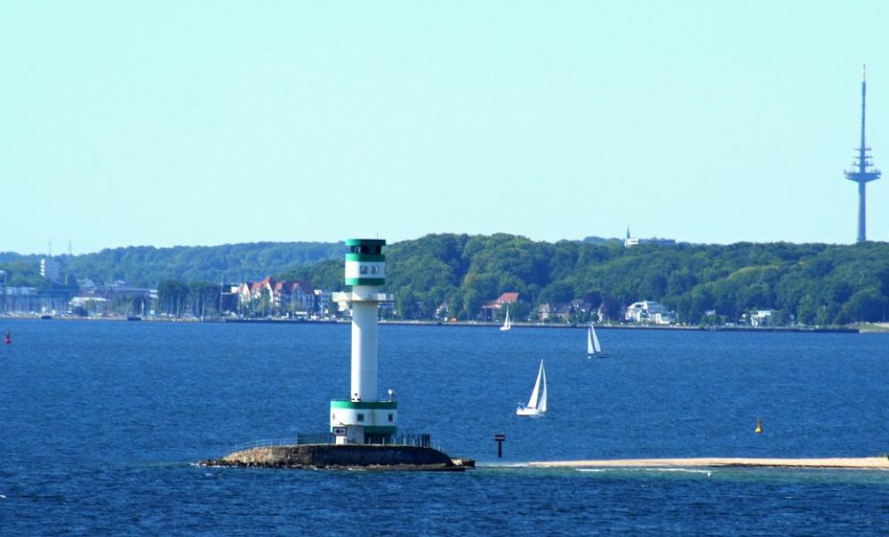Lighthouse Kiel Sea Traffic Shipping Transport Lighthouse Kiel Sea Traffic Shipping Transport