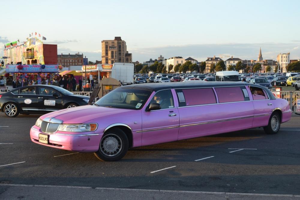 Limousine Rosa Auto Limousine Rosa Auto