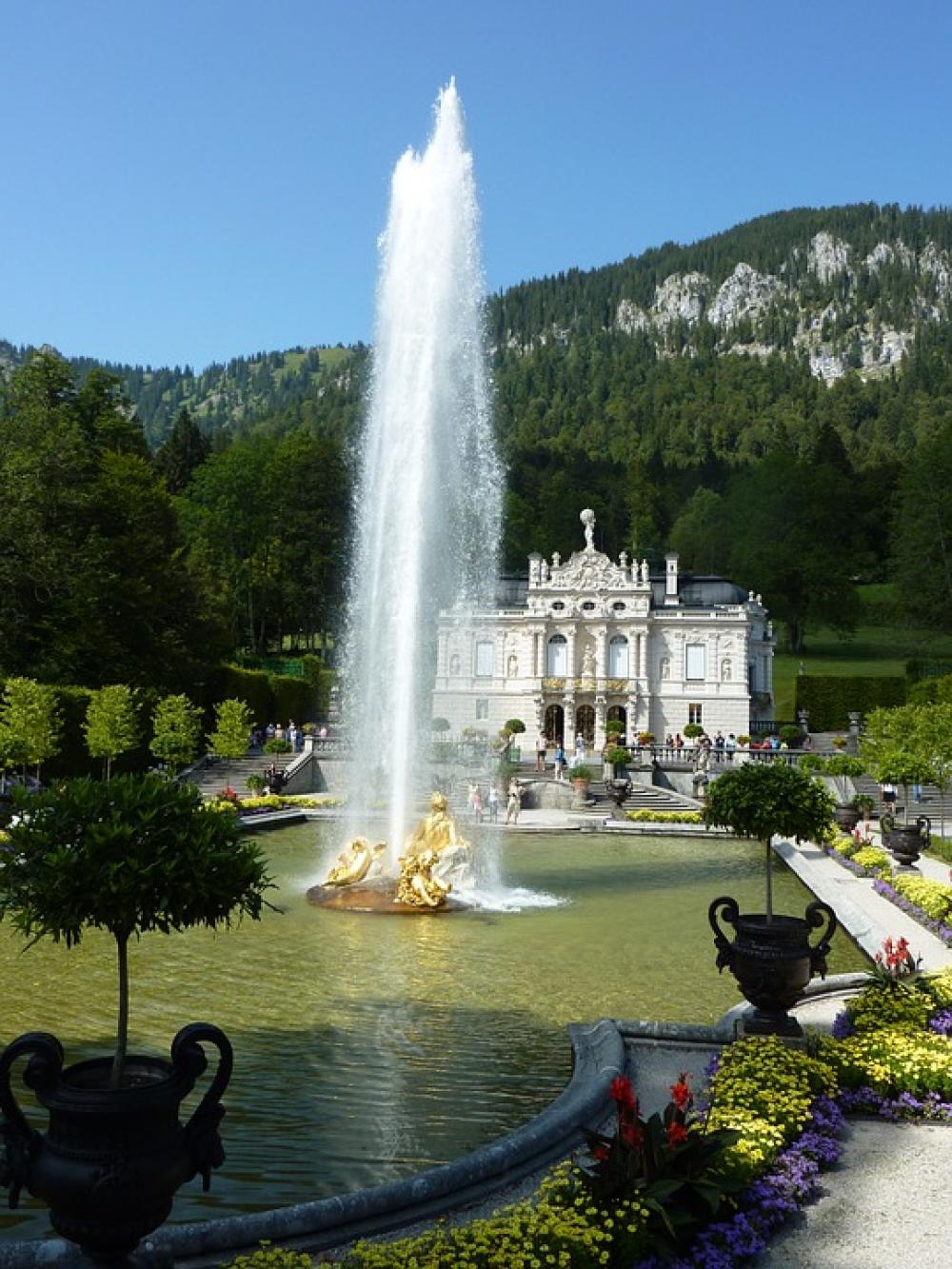 Linderhof Fountain Palace Pond Linderhof Fountain Palace Pond