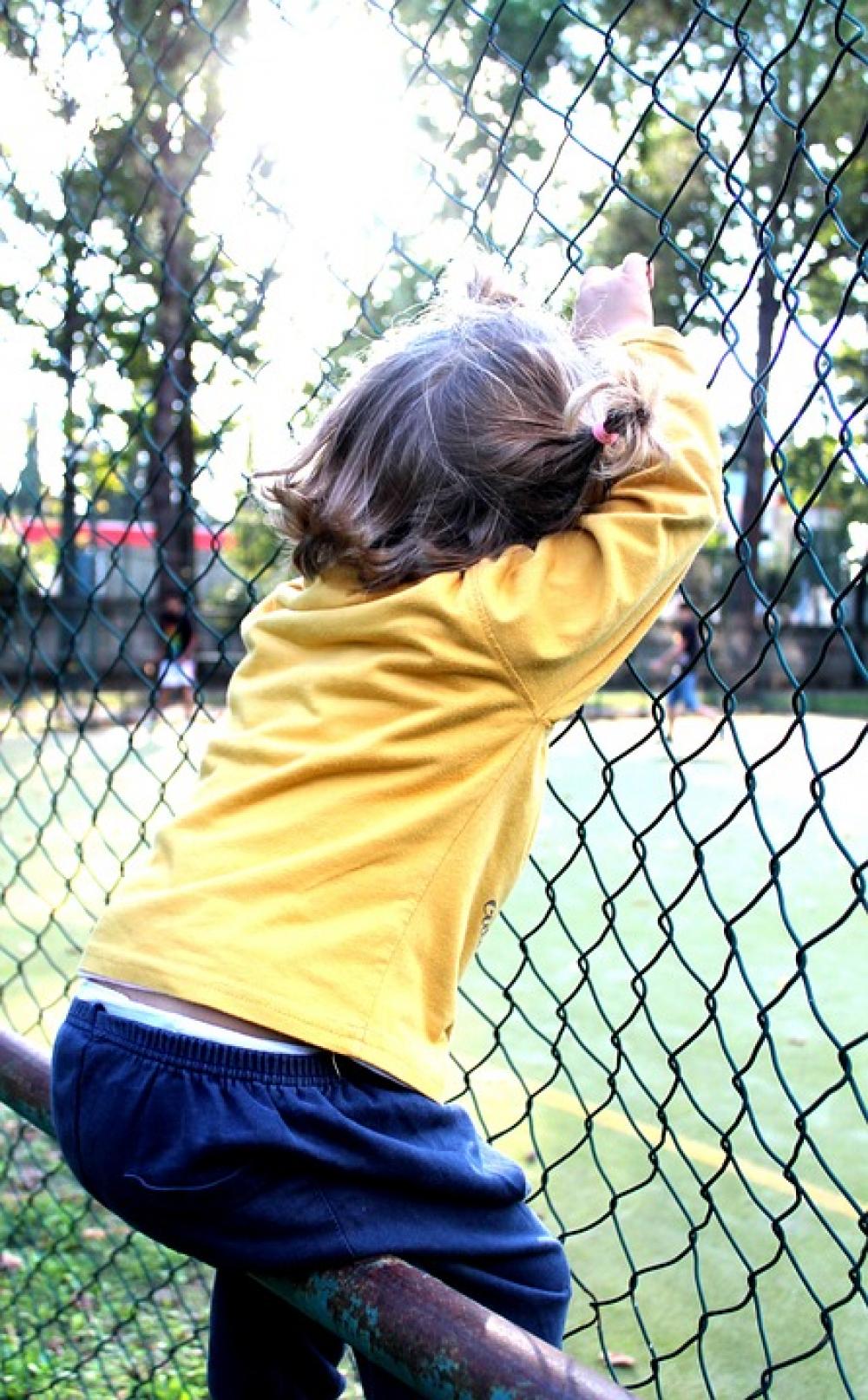 Little Girl Railing Park Spring Nature Green Little Girl Railing Park Spring Nature Green