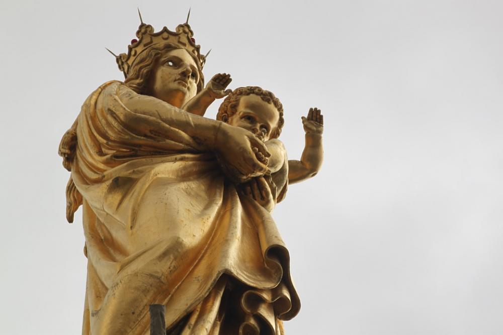 Marseille The Good Mother Gold Marseille The Good Mother Gold