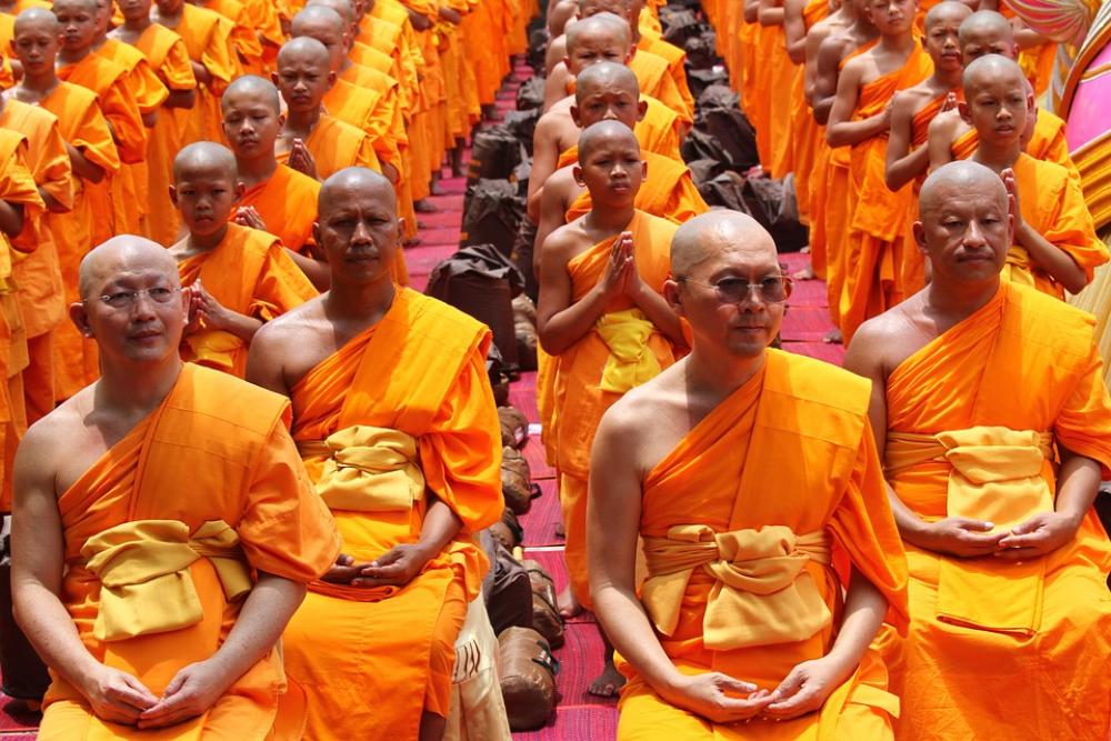 Monk Buddhists Sitting Elderly Old Bald Tradition Monk Buddhists Sitting Elderly Old Bald Tradition