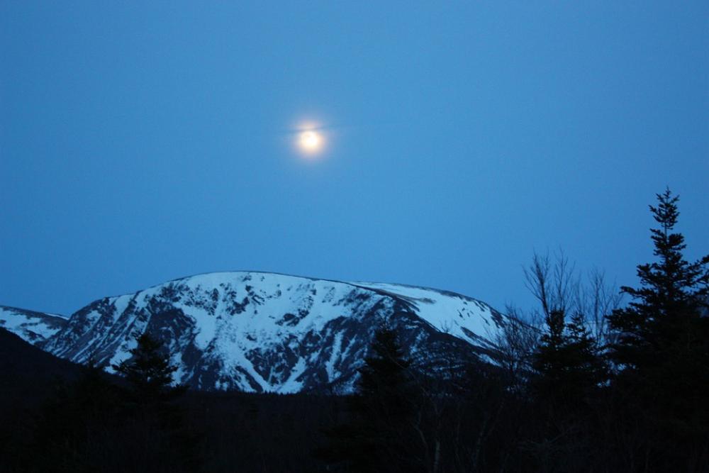 Mountain Moon Scenic Mountains Snowy Mountains Mountain Moon Scenic Mountains Snowy Mountains
