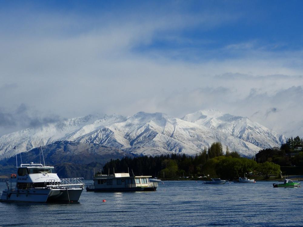 Mountains Snow Otago New Zealand Lake Ships Mountains Snow Otago New Zealand Lake Ships