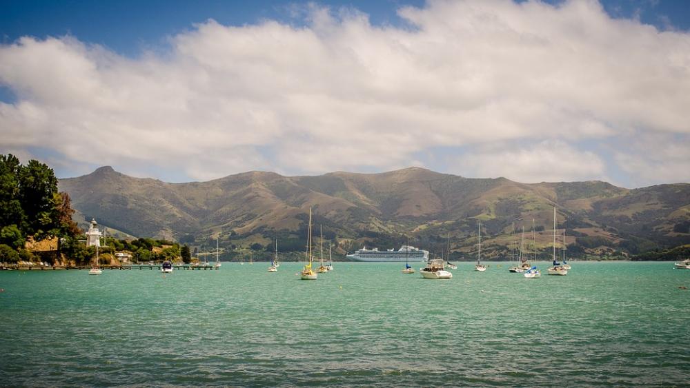New Zealand Sea Mountain Cruise Sailboats New Zealand Sea Mountain Cruise Sailboats